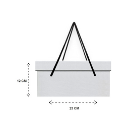 بوكس هدايا أبيض بيد لسهوله الحمل - حجم متوسط